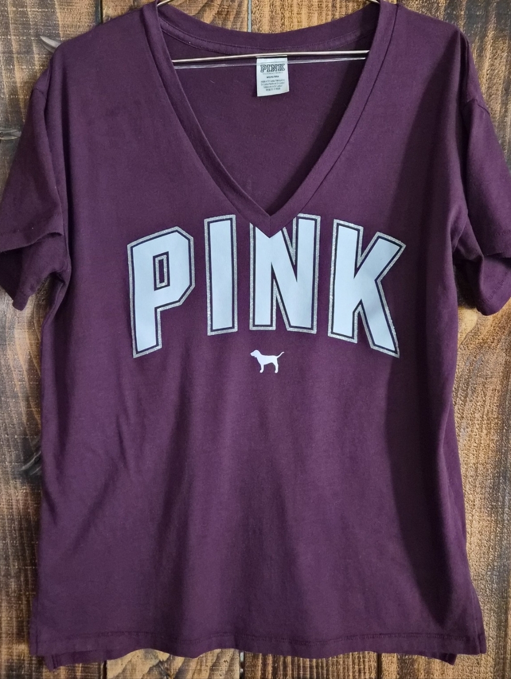 PINK Victoria’s Secret Burgundy Logo V-Neck Tee Women’s M
